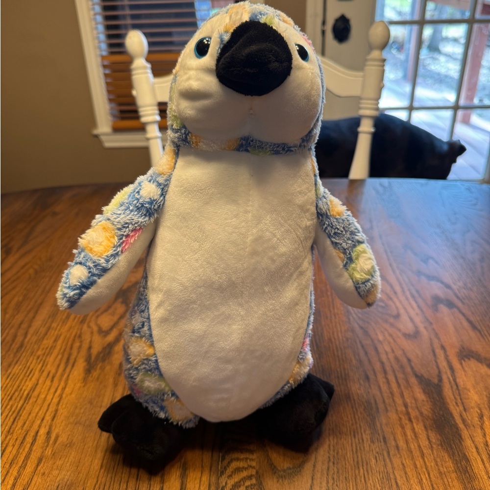 Ripley's Believe It or Not! Ripley's Aquariums Medium Penguin Plush Blue Washab…
